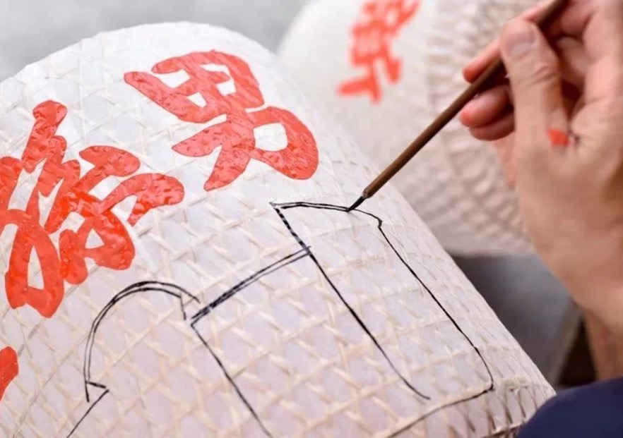 传世经典 重现光辉 ｜潮汕油纸灯笼 字体勾勒乡愁