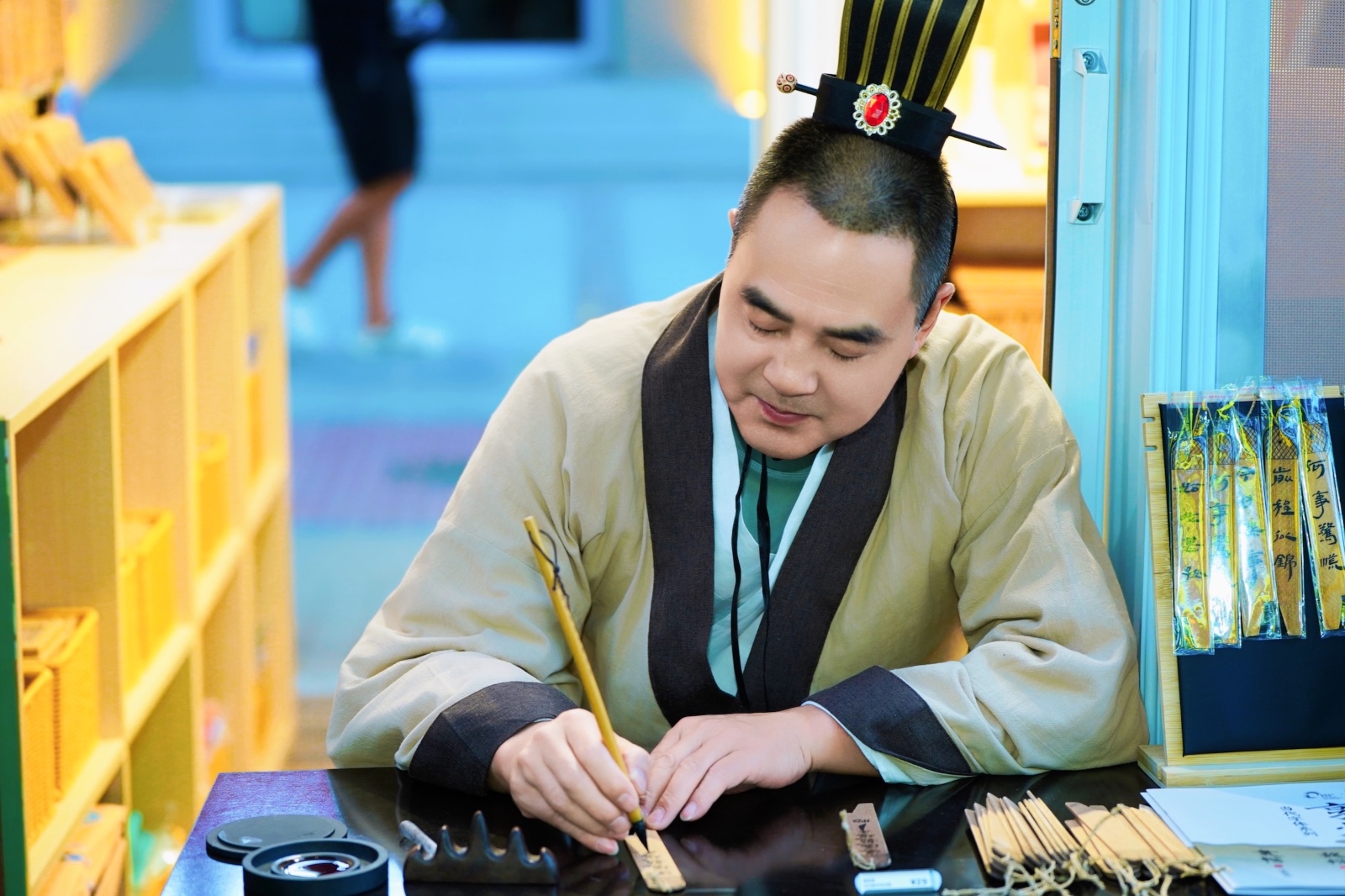 汉仪敦煌手帖亮相敦煌夏集：敦煌字体如何连接传统文化与现代设计